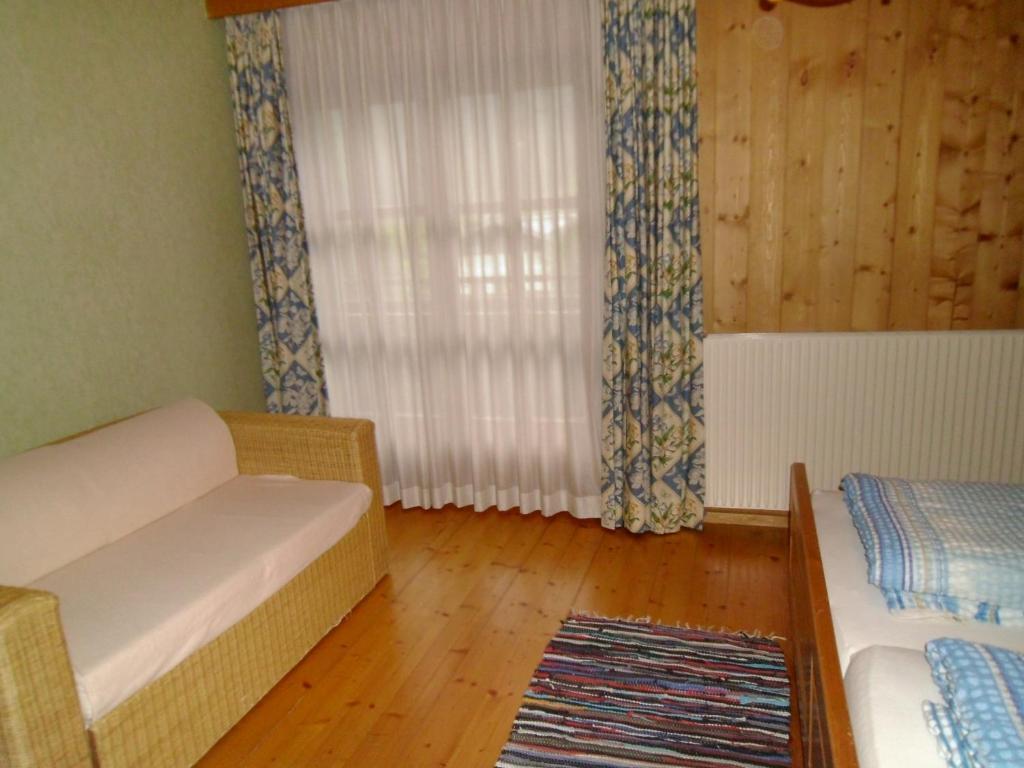 Landhaus Wanger Neukirchen am Großvenediger Szoba fotó
